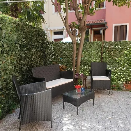 Apartment Ca Giardino